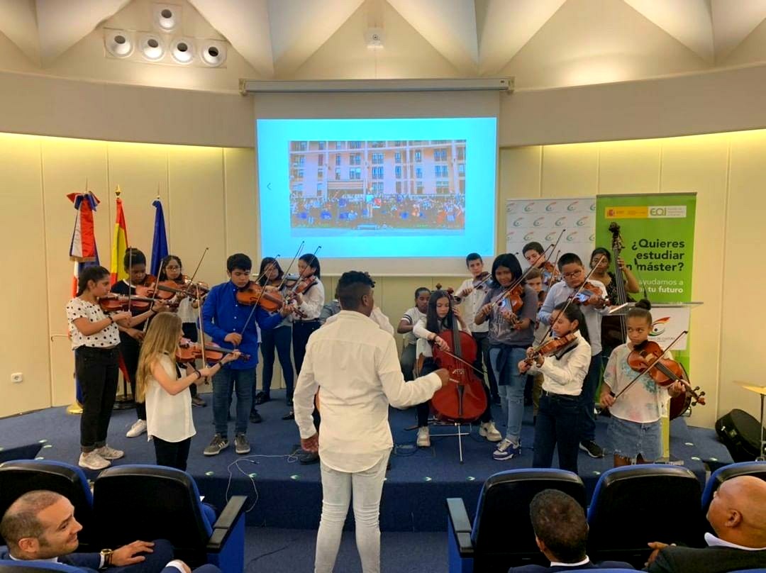 Acción Social por la Música es reconocida por su aporte a la cultura dominicana en Madrid