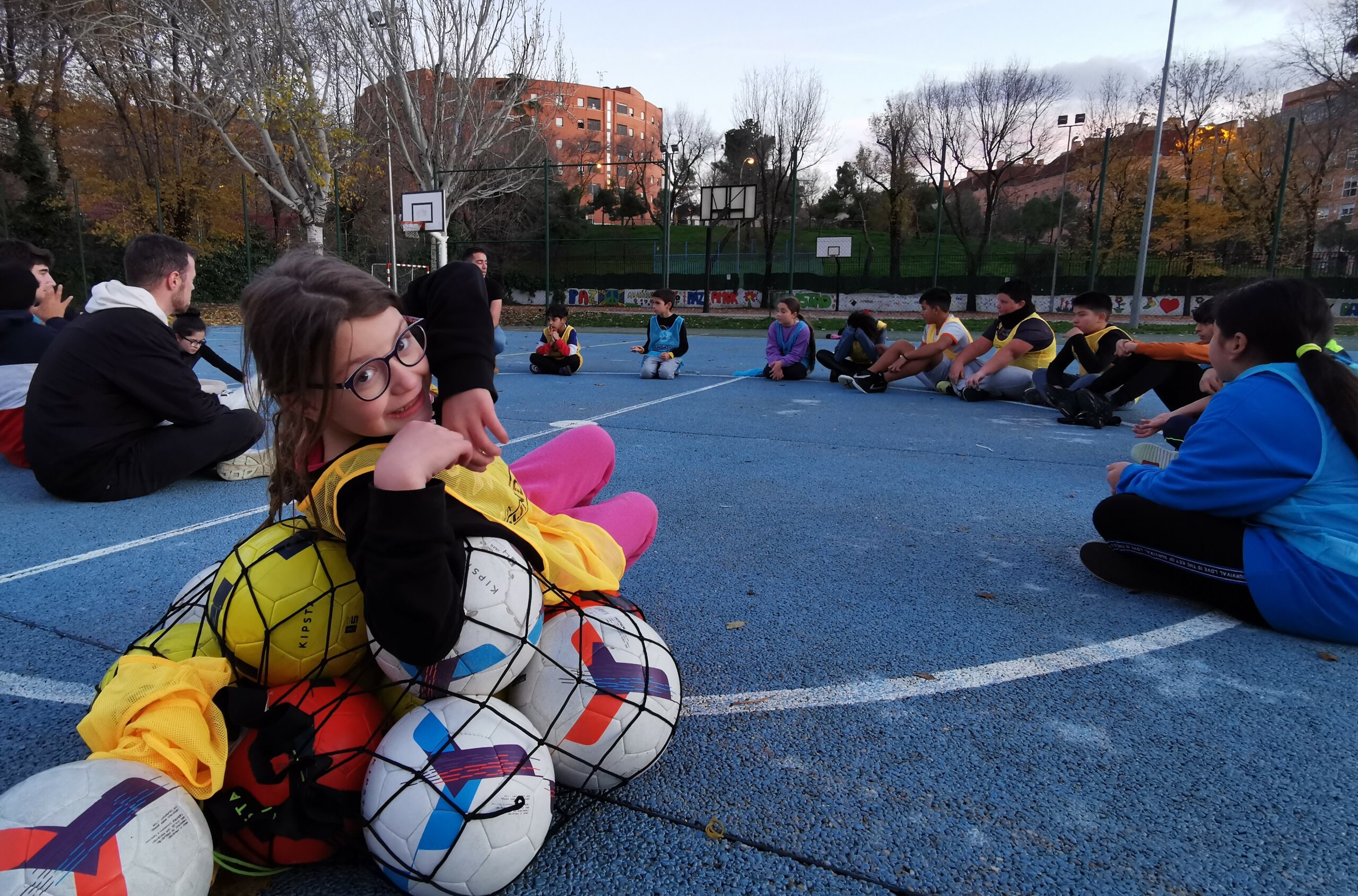 Tocando Futuro con Fútbol Más