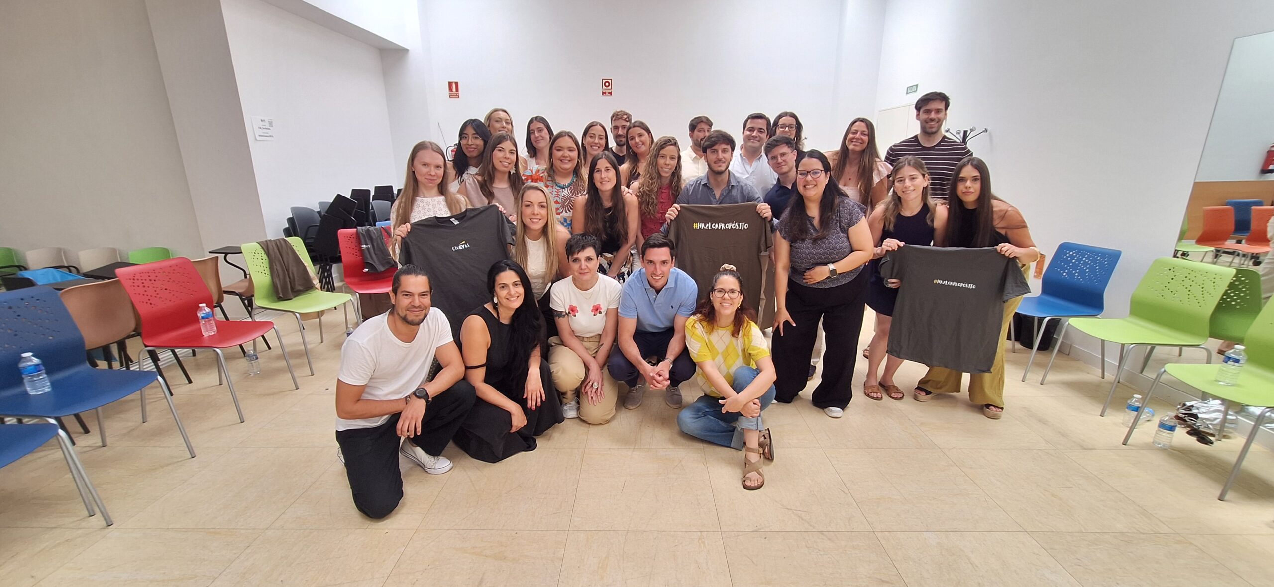 Percusión y Coro por un Día con EY: compromiso, equipo y música compartida